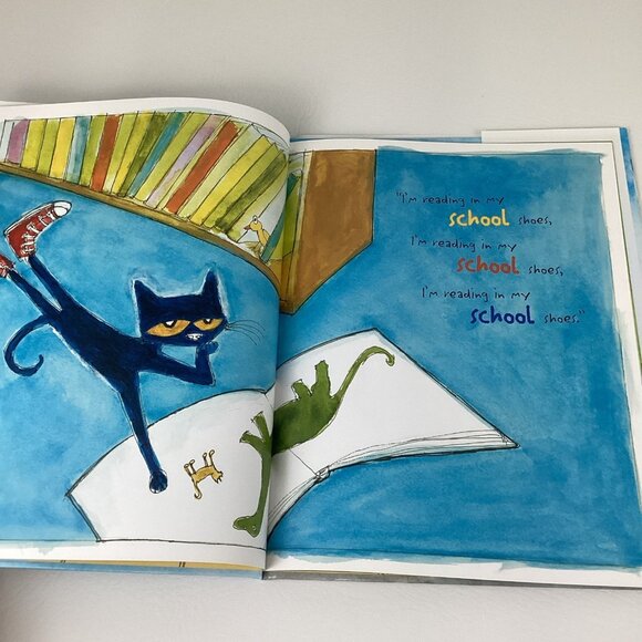 Pete The Cat Rocking In My School Shoes Hardcover Book 12" Plush Stuffed Toy NEW - Picture 3 of 9